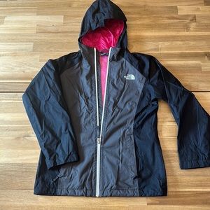 <3 The North Face Lightweight Jacket